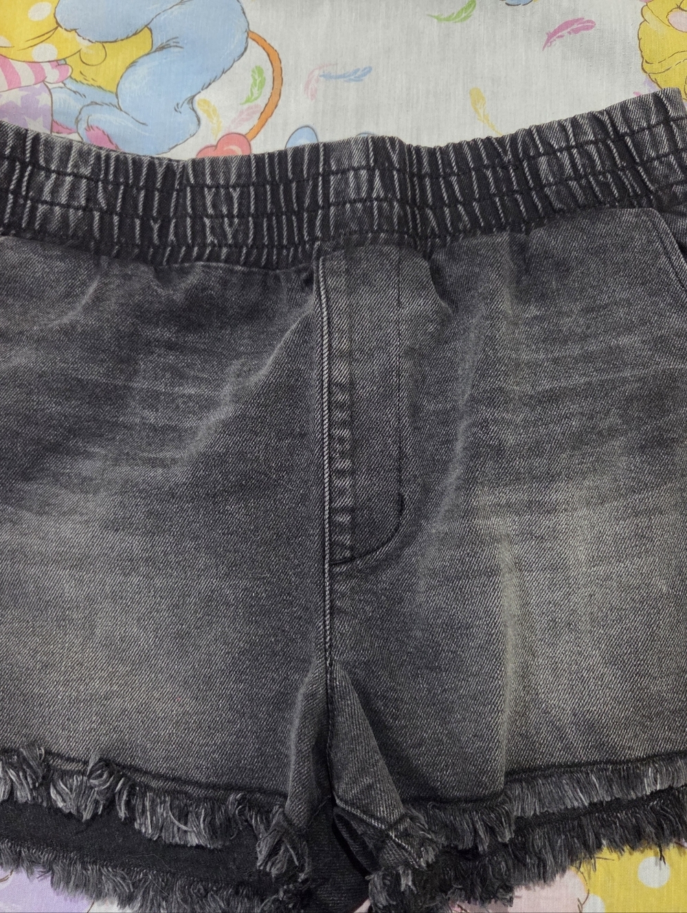 Kendall & Kylie Black Elastic Waist Denim Short M